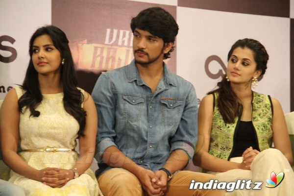 'Vai Raja Vai' Press Meet